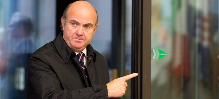 Ισπανός ΥΠΟΙΚ: «Το ελληνικό χρέος δεν είναι βιώσιμο από καμία άποψη» – Ετοιμάζονται νέα μέτρα